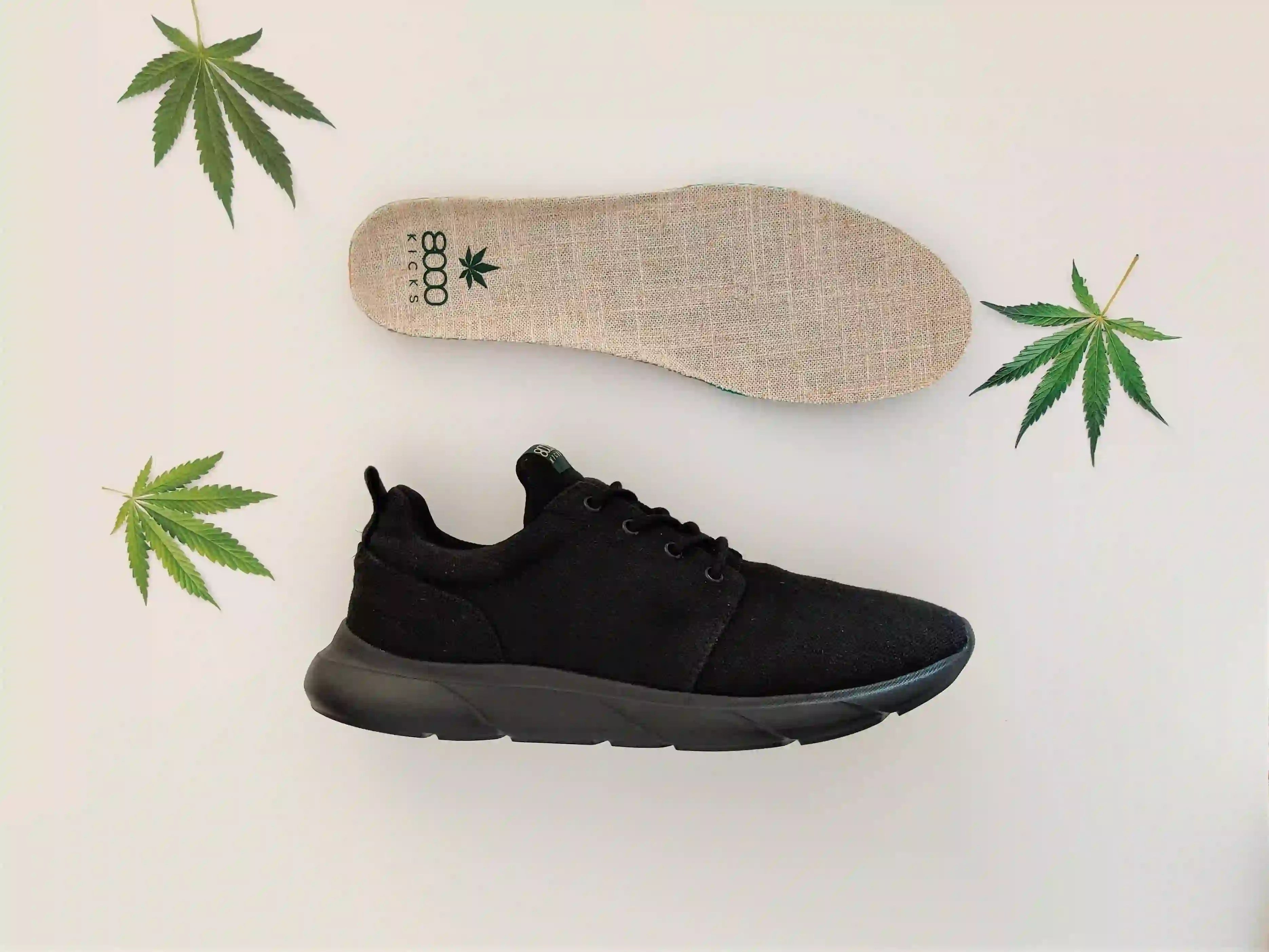 8000Kicks Explorer V2 - The 1st waterproof hemp shoes