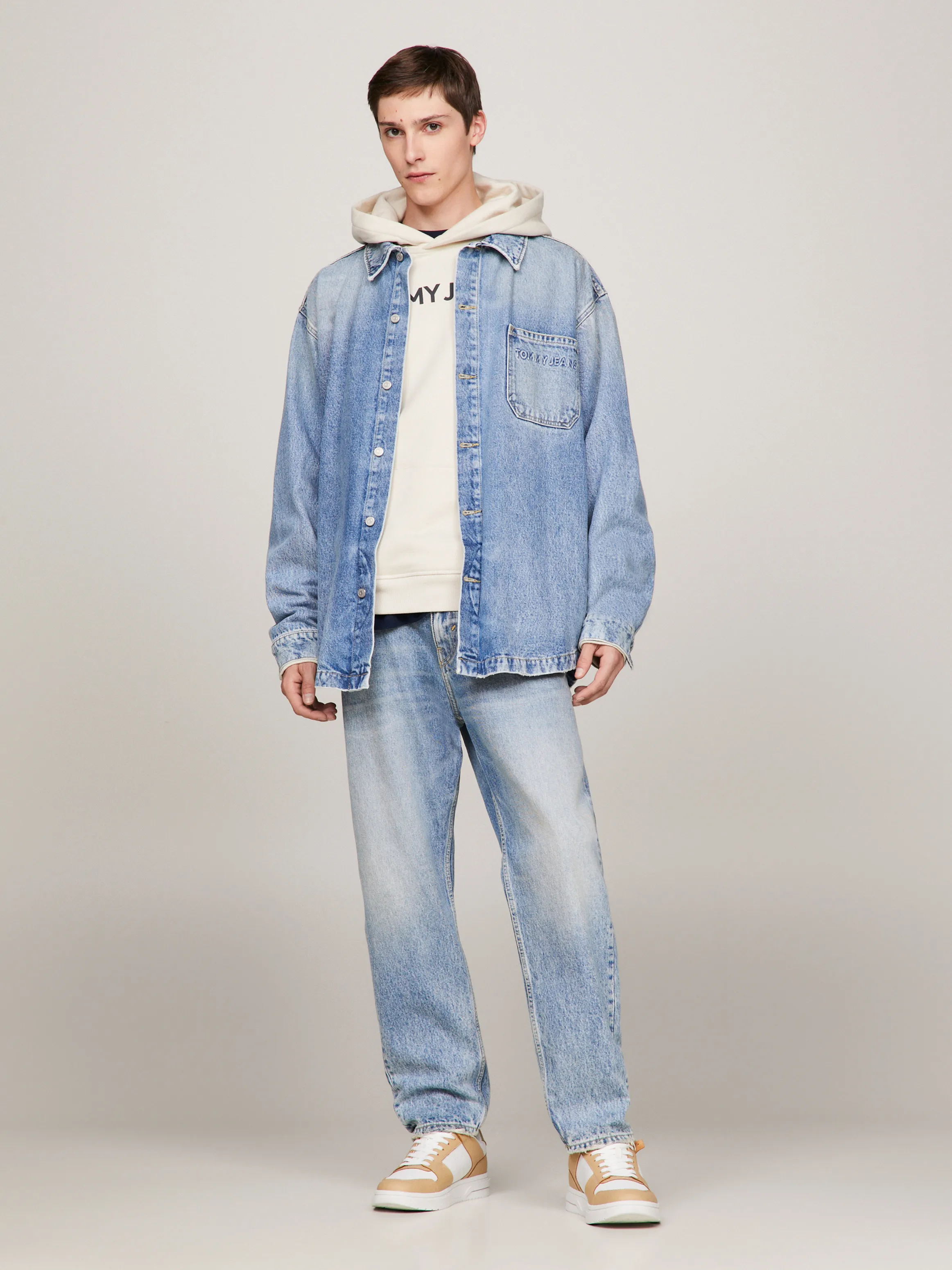 Aiden Oversized Denim Overshirt | Shirts | Outerwear | Tommy Jeans