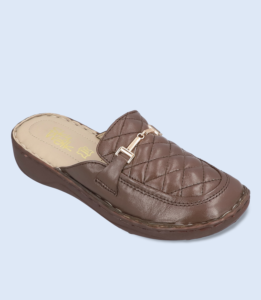 BW8336-BROWN-Women Comfort Mules