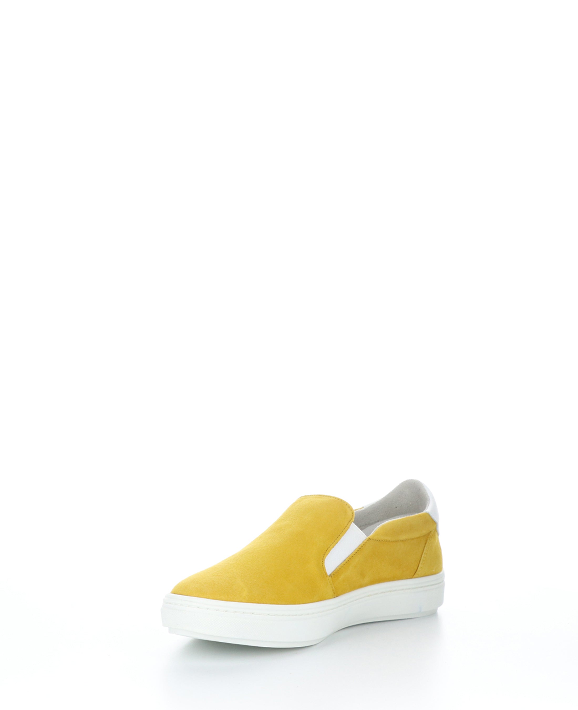 CHUSKA YELLOW Slip-on Shoes