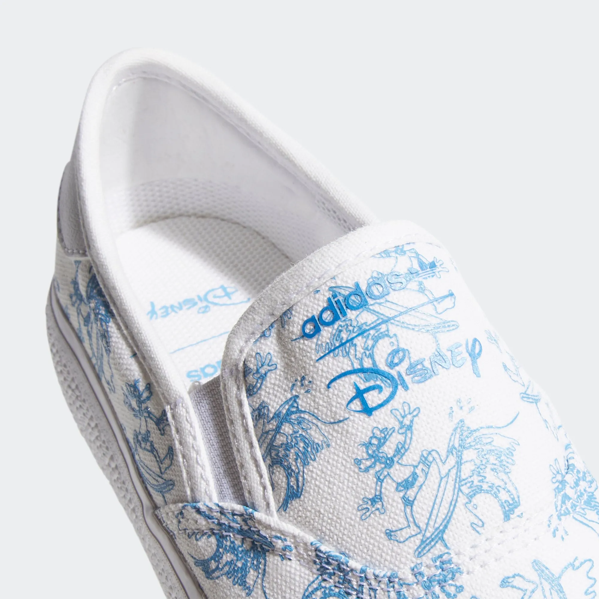 Kids' adidas Originals 3MC Slip-On x Disney Sports Goofy Shoes White