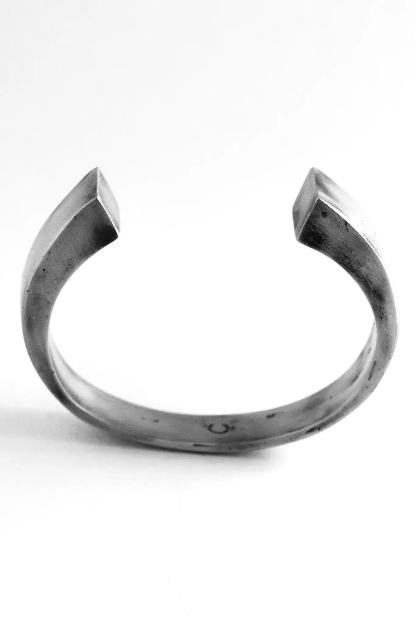 Large Toro Bangle