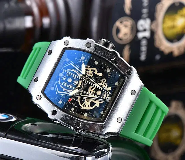 Luxury Fashion Quartz Watch Men's cask type business men's quartz watch RM35-01