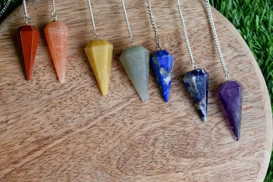 Set of 7 Chakra Faceted Cone Pendulums Healing Dowsing Crystal Pendulums