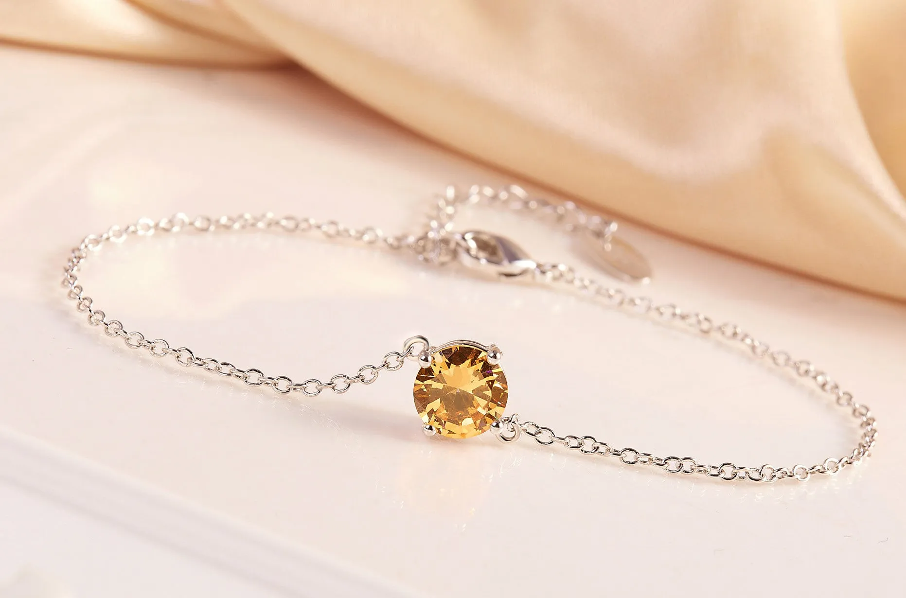 The cute little cetrine swarovski crystal bracelet